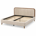 Letto matrimoniale imbottito beige 192 × 217 × 115 cm, per materasso 180 × 200 cm, con dettagli marroni, neri e dorati
